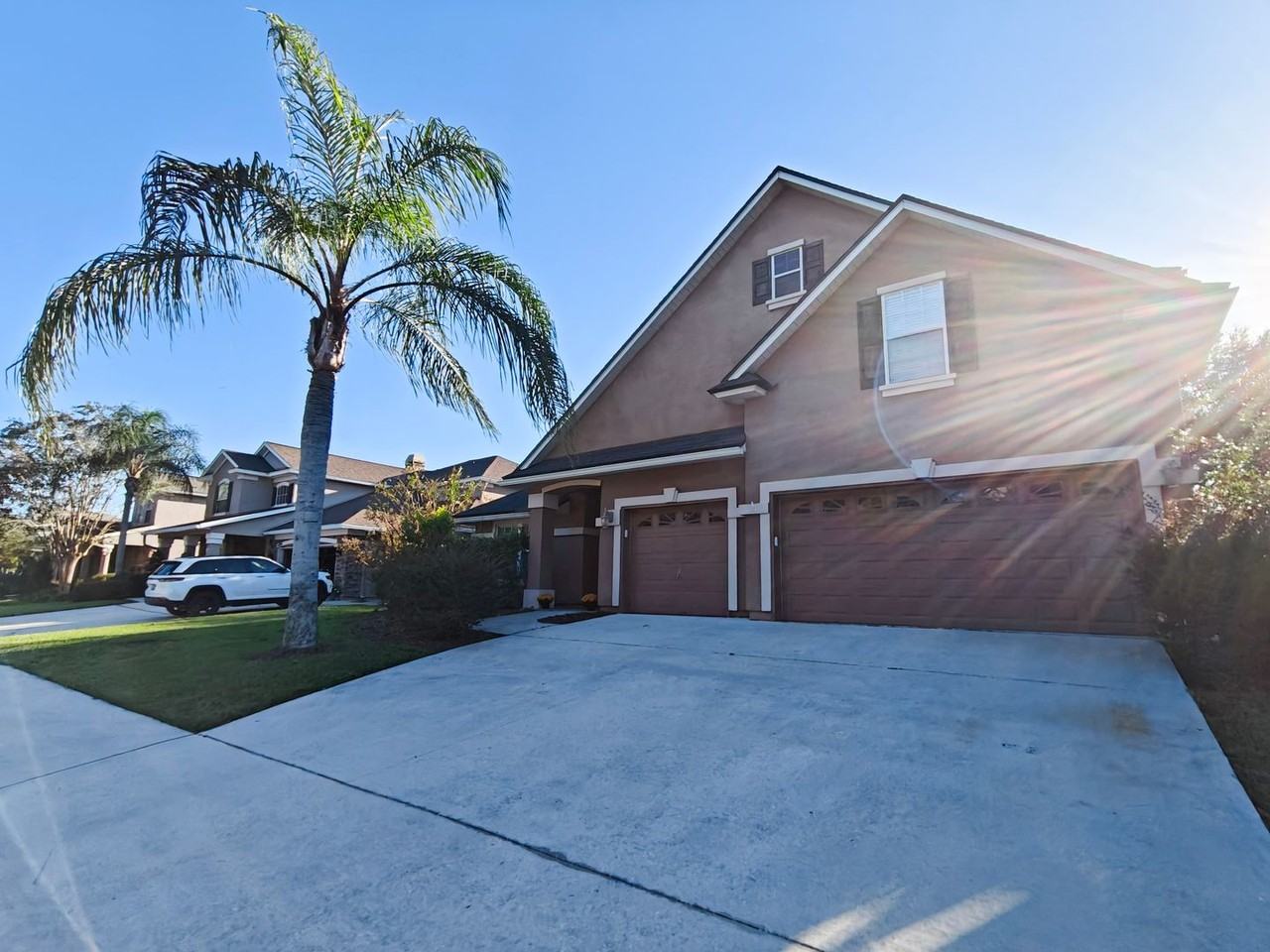 1505 Majestic View Ln - Photo 3 of 50