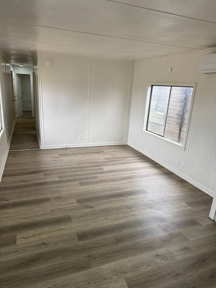 20096 Enid Street - Photo 3 of 11