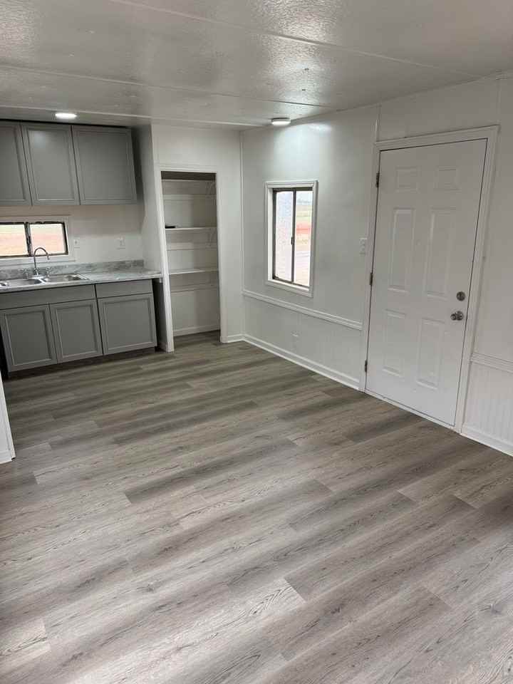 20096 Enid Street - Photo 4 of 11