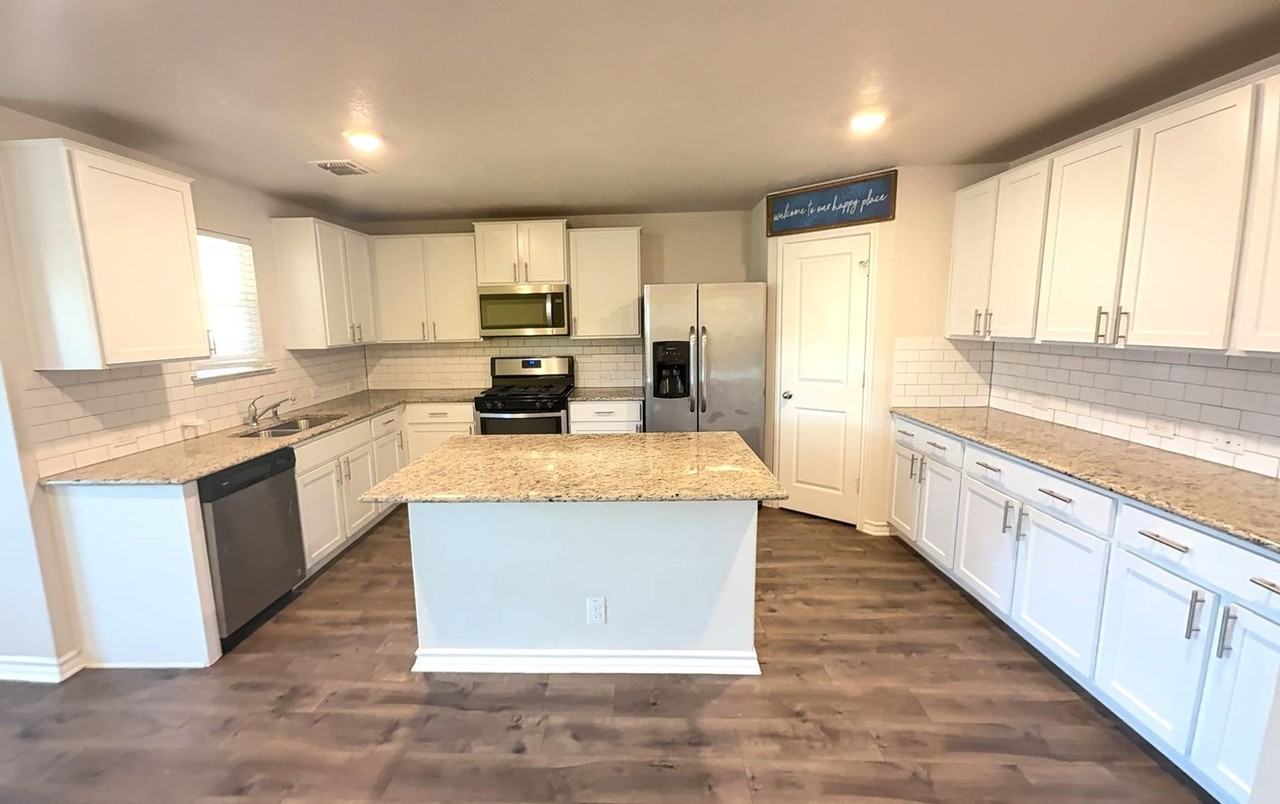 935 Winged Scoter - Photo 5 of 16