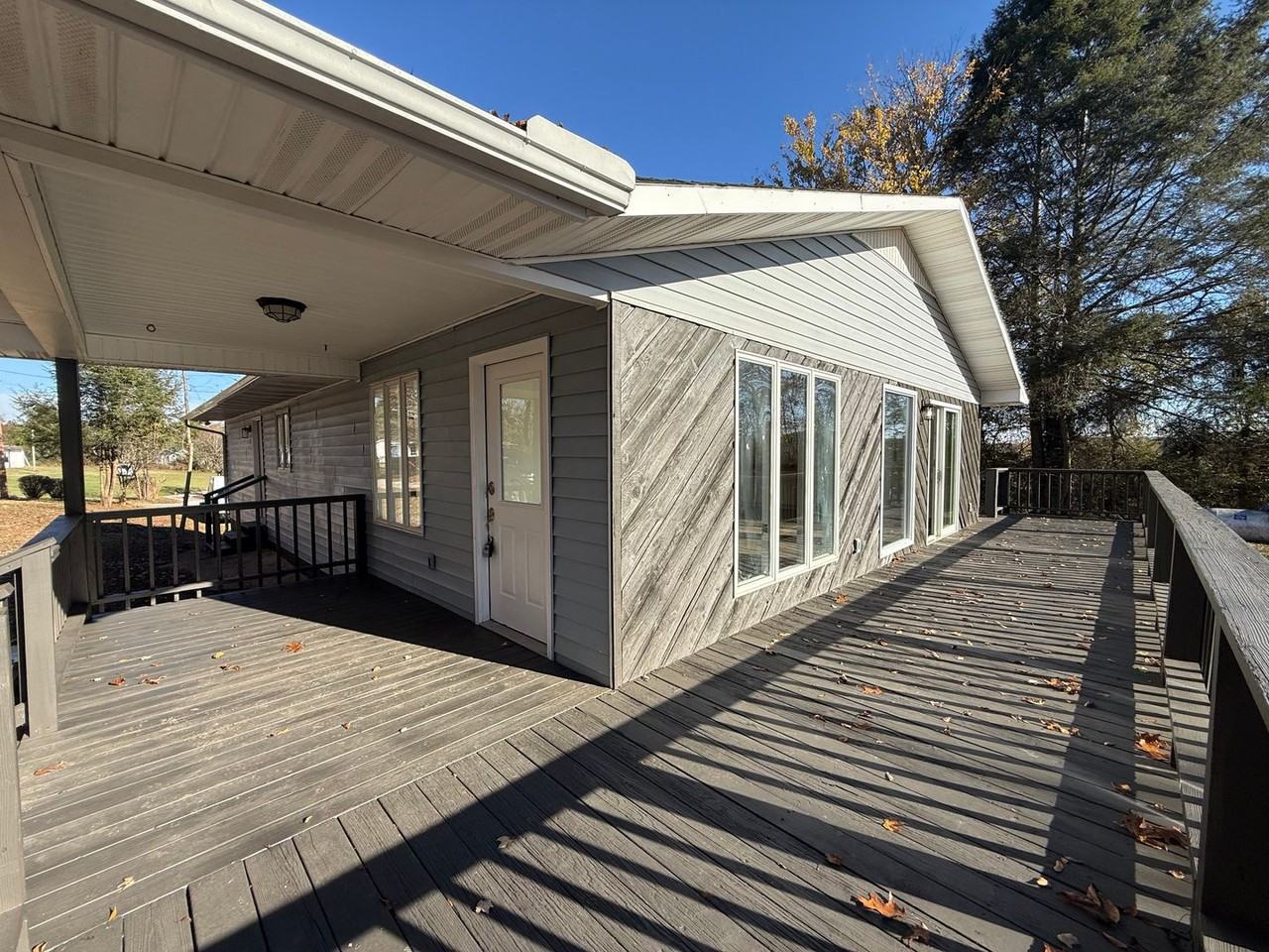 3295 Point Pleasant Rd - Photo 4 of 39