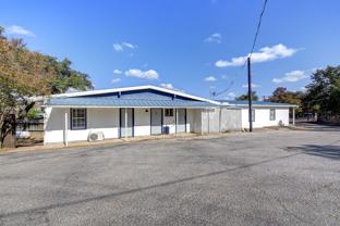 705 Sunrise Ave - Photo 1 of 1