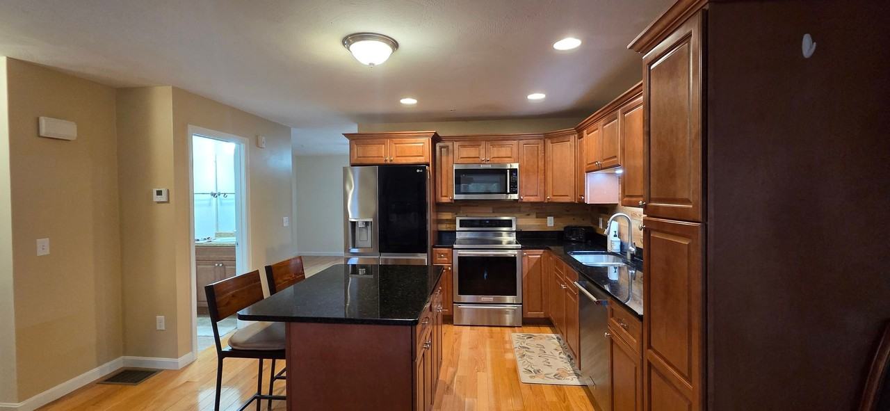 65 Fordway Ext - Photo 3 of 23