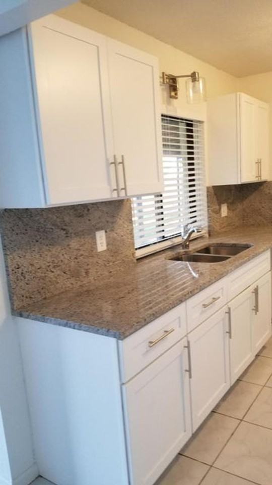 14507 Larkspur Ln - Photo 2 of 18