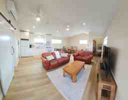 featured image of 1330 8th St