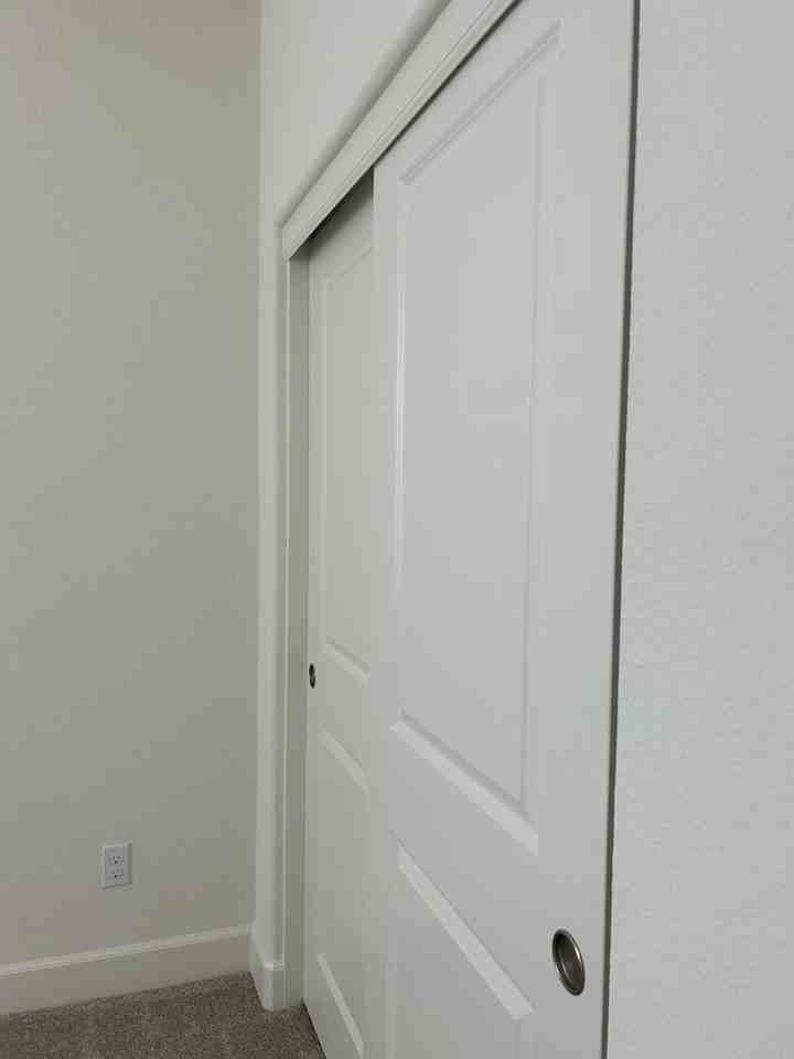 1776 Eagle Landing Dr - Photo 3 of 36