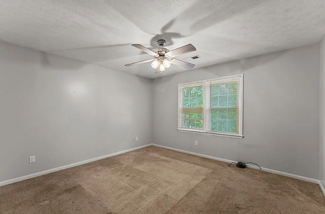 1434 Autumnridge Dr - Photo 7 of 14