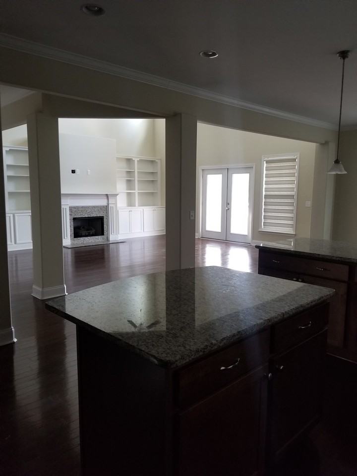 612 Wyndham Way - Photo 3 of 50