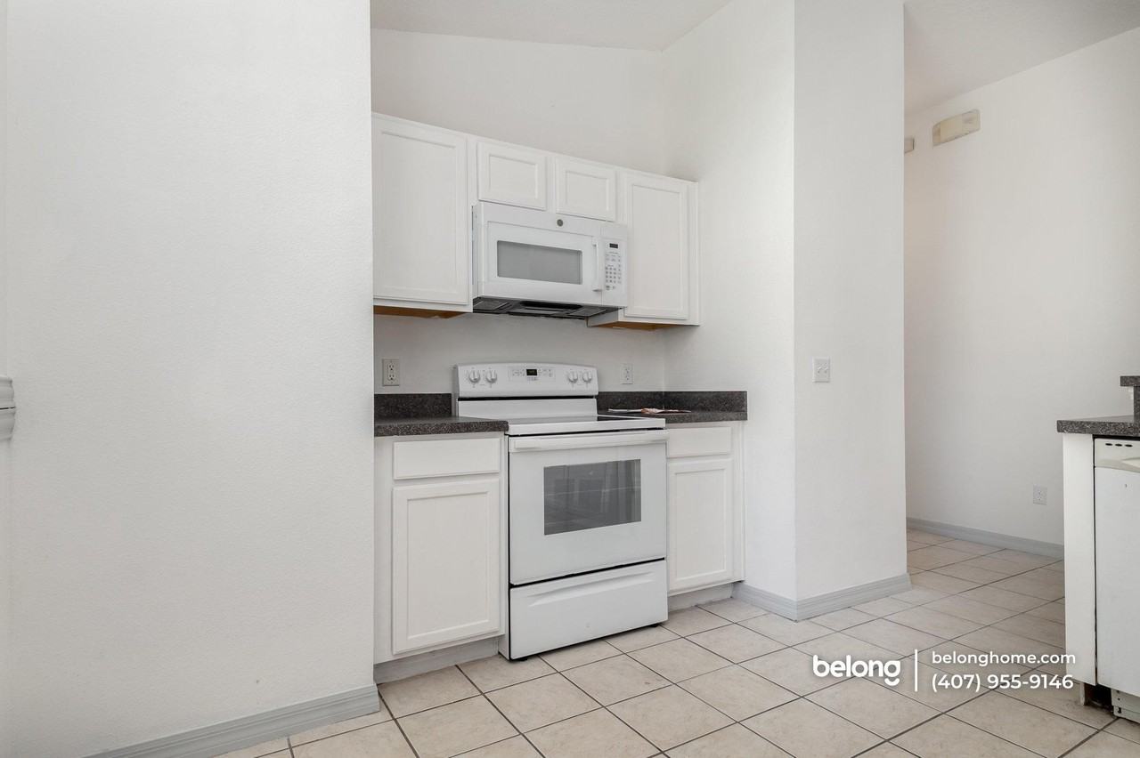 923 Sandy Ridge Dr - Photo 6 of 17