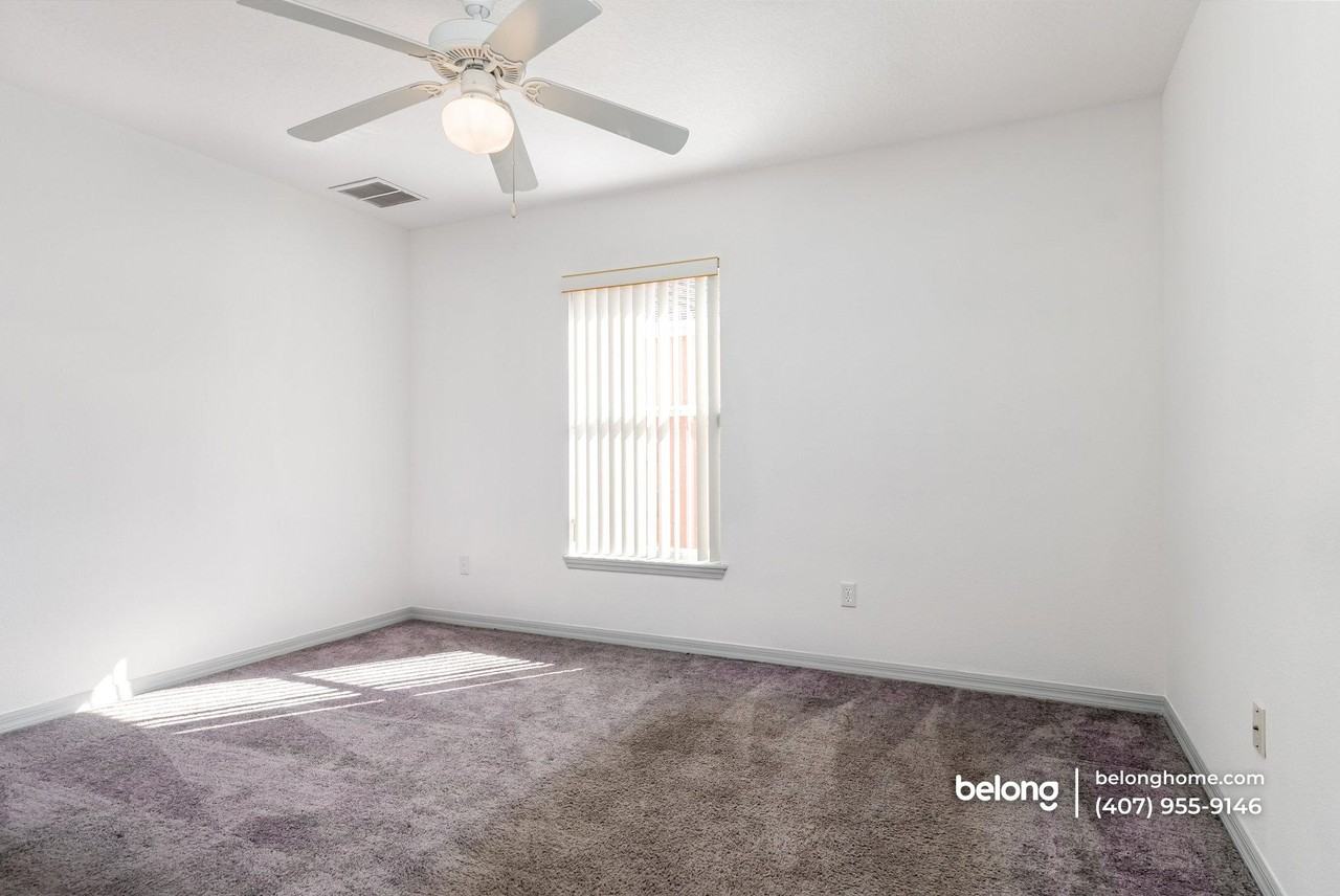 923 Sandy Ridge Dr - Photo 7 of 17