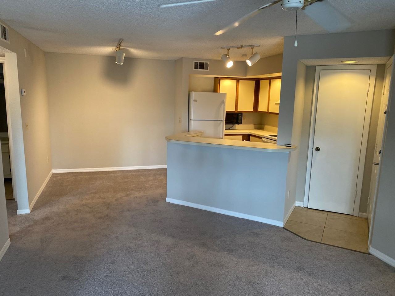 4560 Commander Dr #1323 - Photo 2 of 16