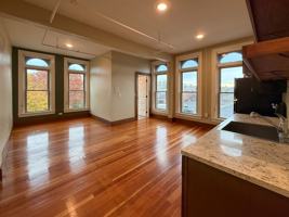 featured image of 17 Sw Frazer Ave