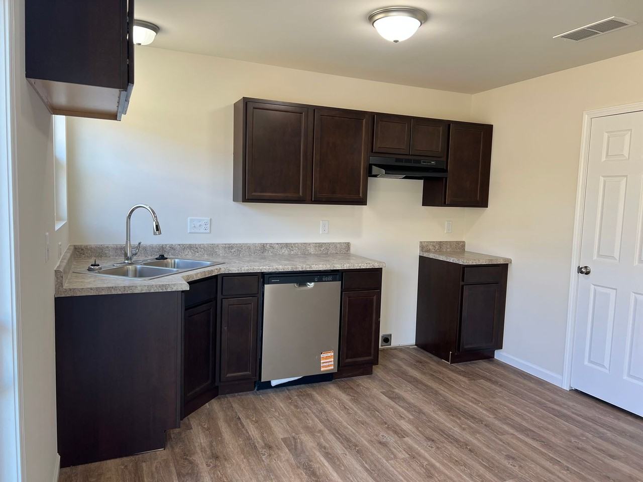 190 190 Bogart - 345 Rick Road - Photo 6 of 29