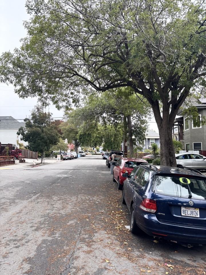 1816 Woolsey St #3 - Photo 7 of 21