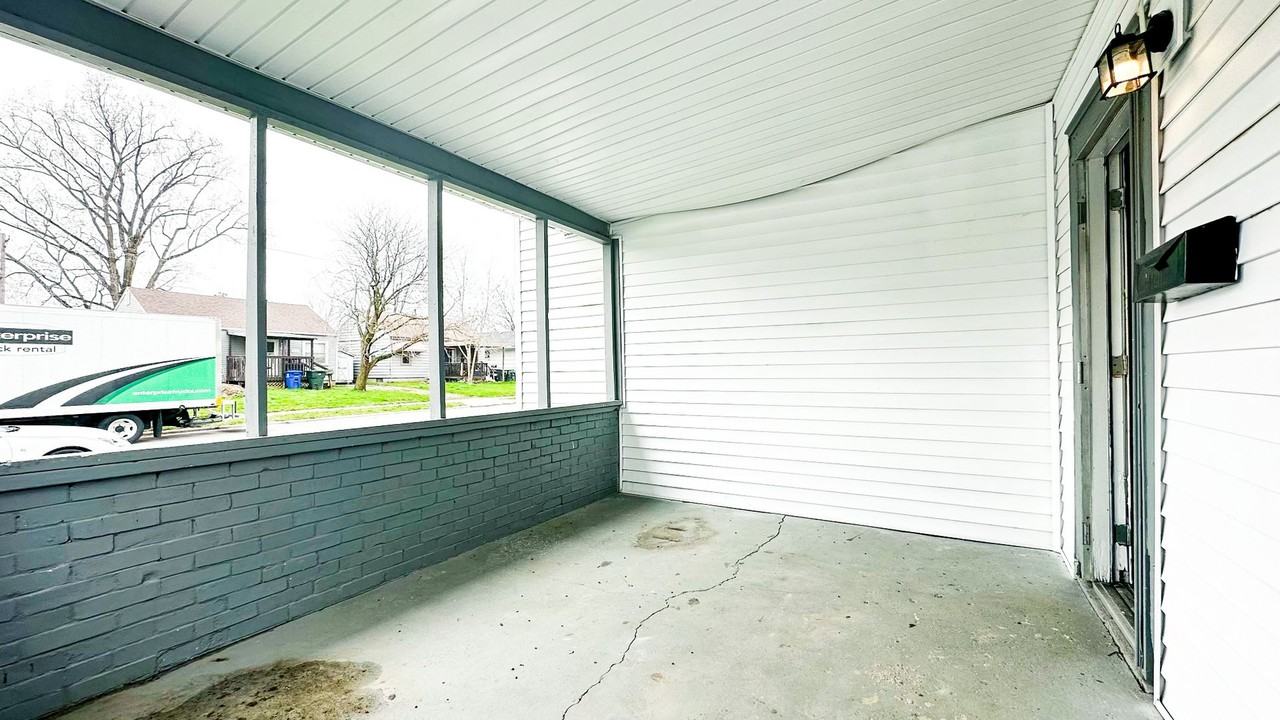 2540 Azelda Street - Photo 2 of 10