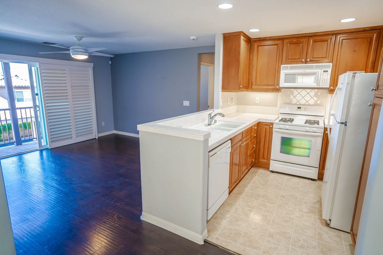 28442 Santa Rosa Lane - Photo 3 of 21