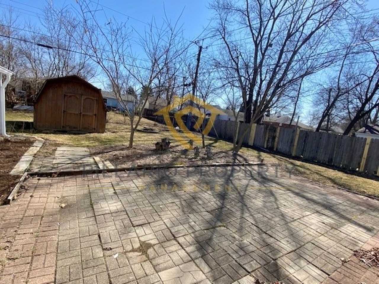 3427 Linden Street - Photo 2 of 34