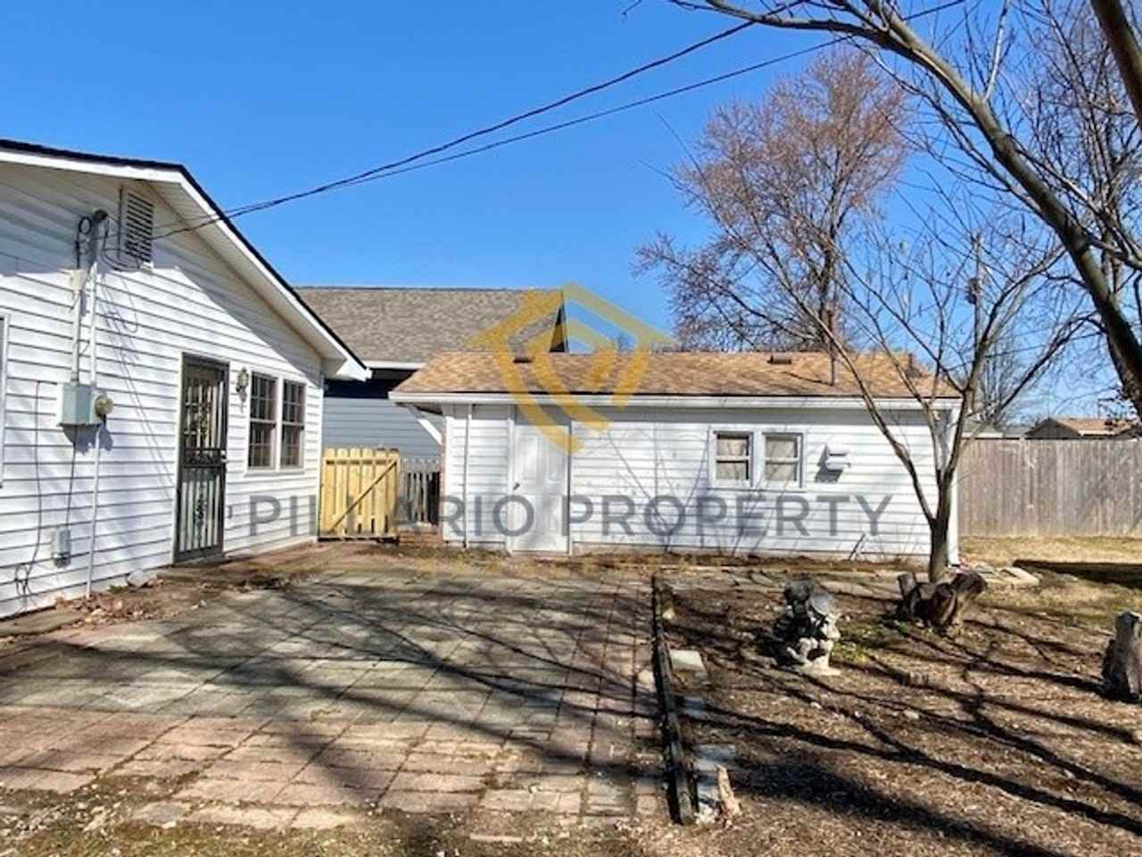 3427 Linden Street - Photo 3 of 34