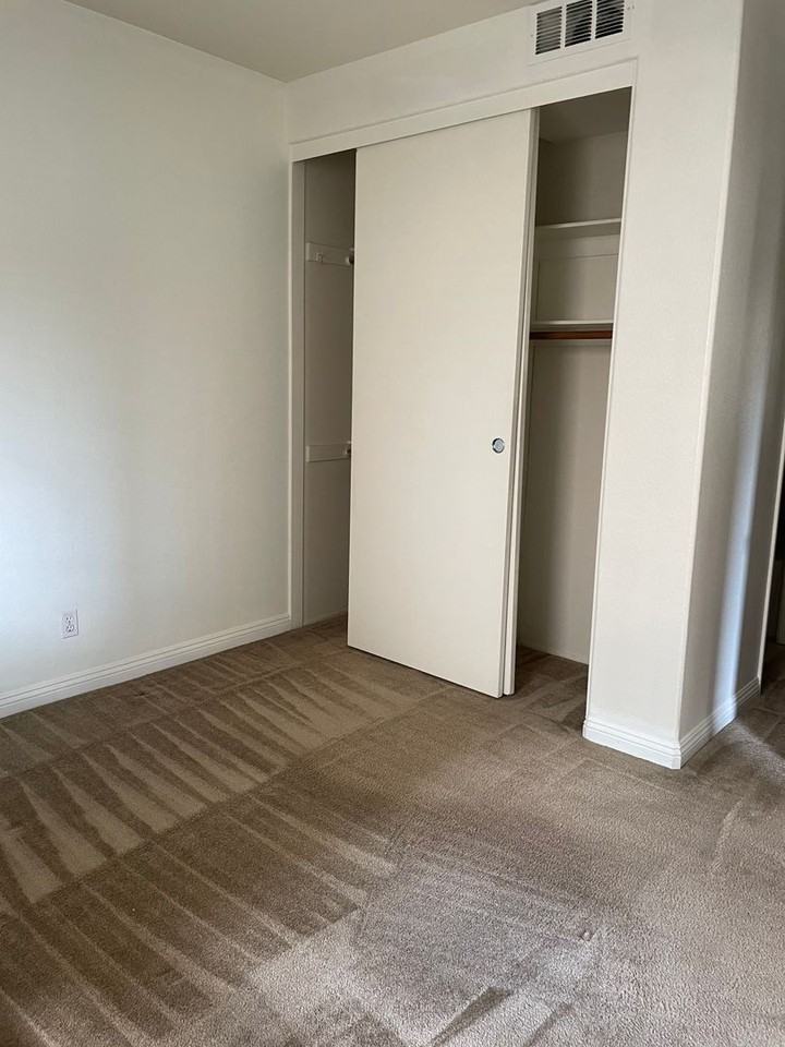 11410 Via Rancho San Diego #37 - Photo 7 of 15