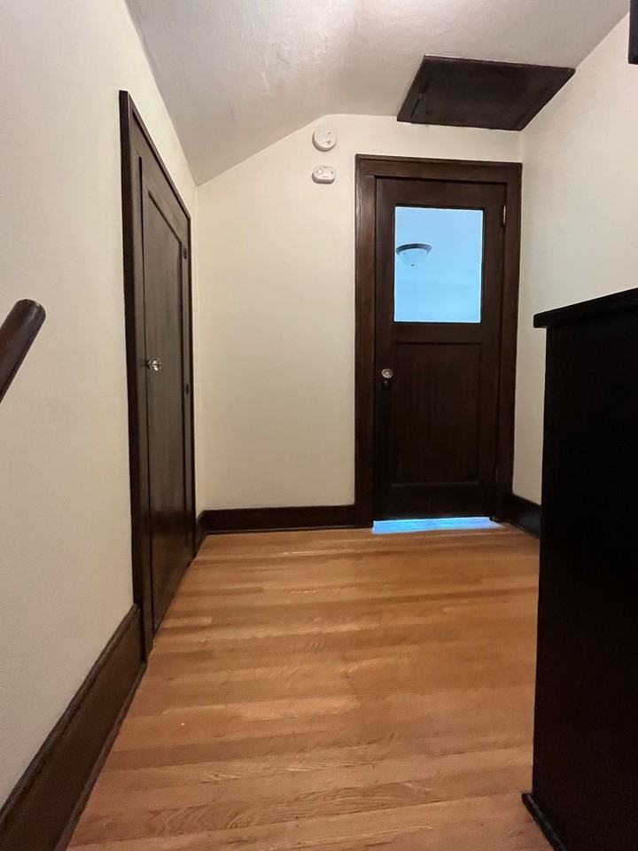 929 Northeast Tillamook Street - Photo 4 of 20