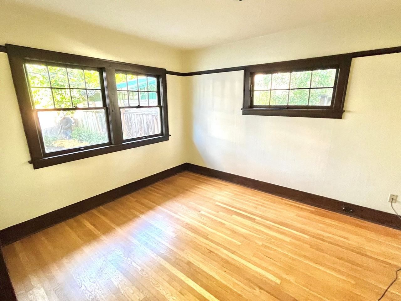 929 Northeast Tillamook Street - Photo 7 of 20