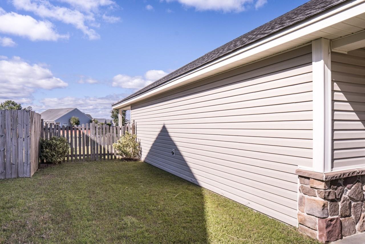 293 Heartstone Lake Drive - Photo 4 of 50