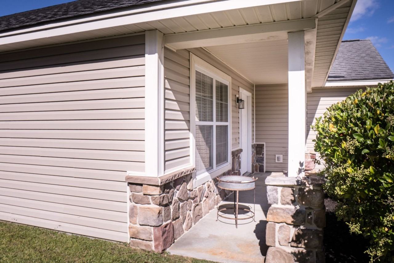 293 Heartstone Lake Drive - Photo 5 of 50