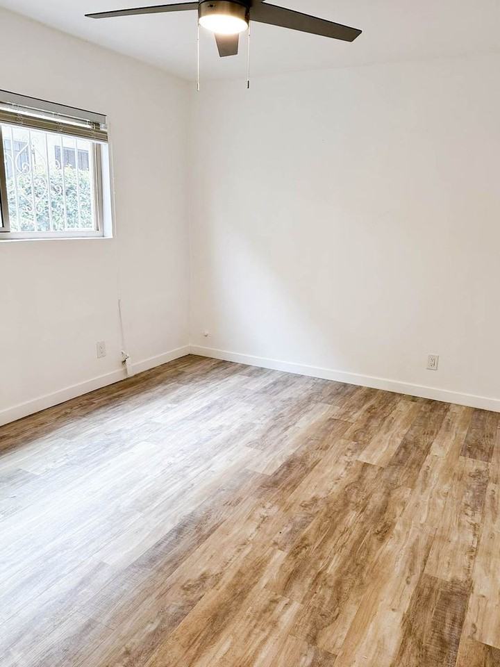 416 Rose Avenue #1 - Photo 5 of 7