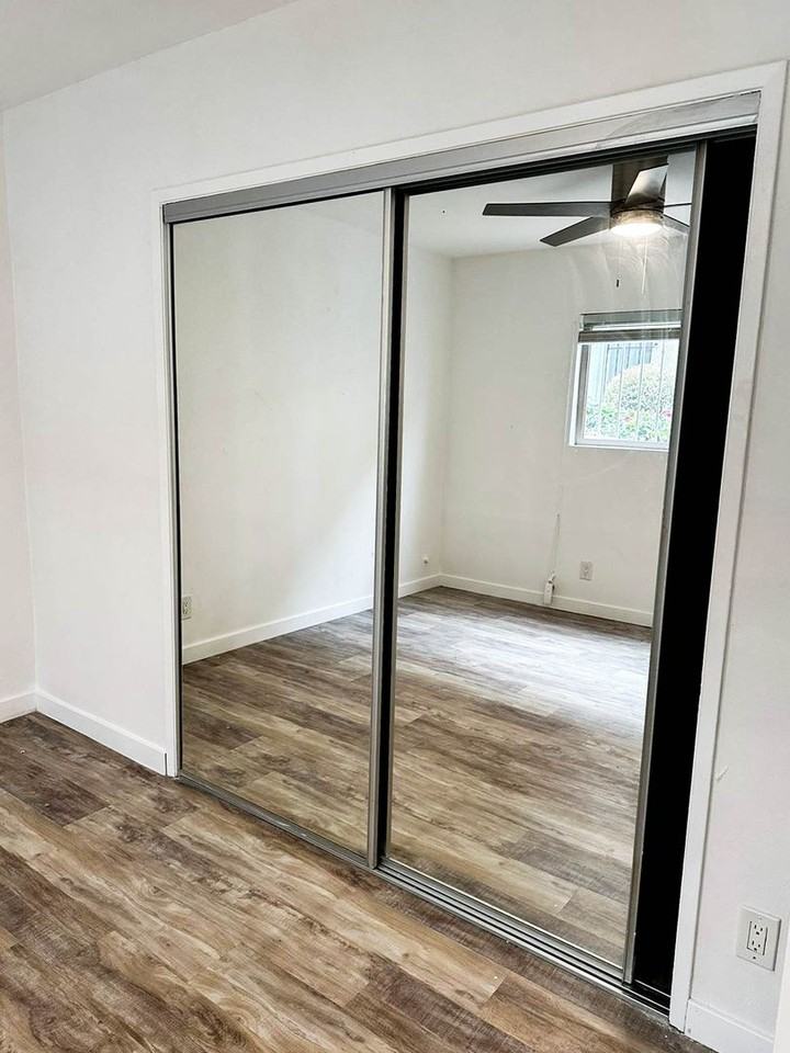 416 Rose Avenue #1 - Photo 6 of 7