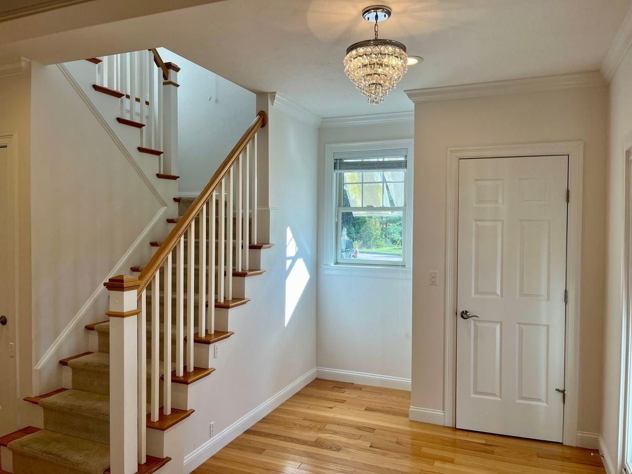 1 Lawton Ln - Photo 4 of 35