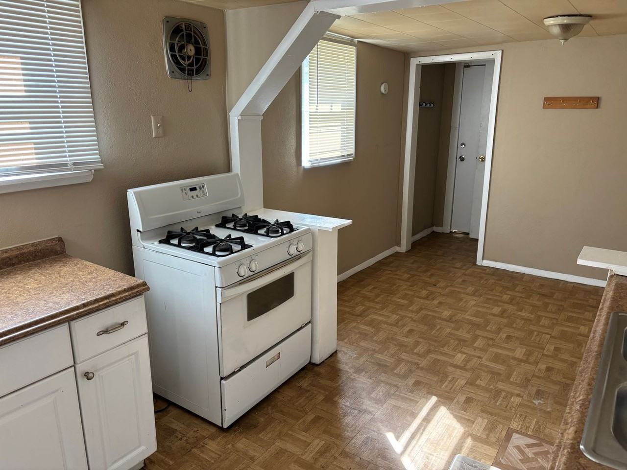 7216 Marge Avenue - Photo 3 of 10