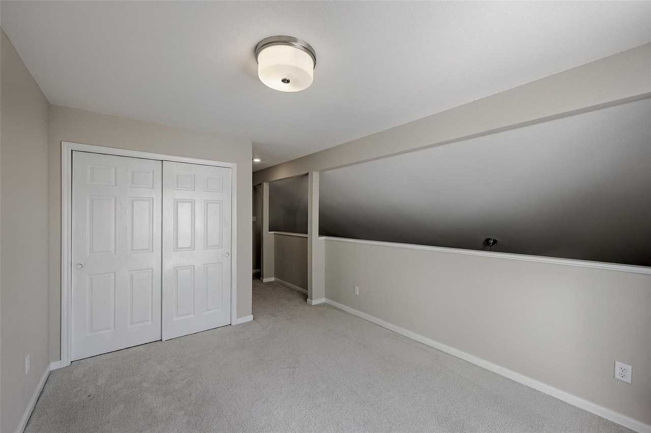 7720 Theissetta Drive - Photo 7 of 26