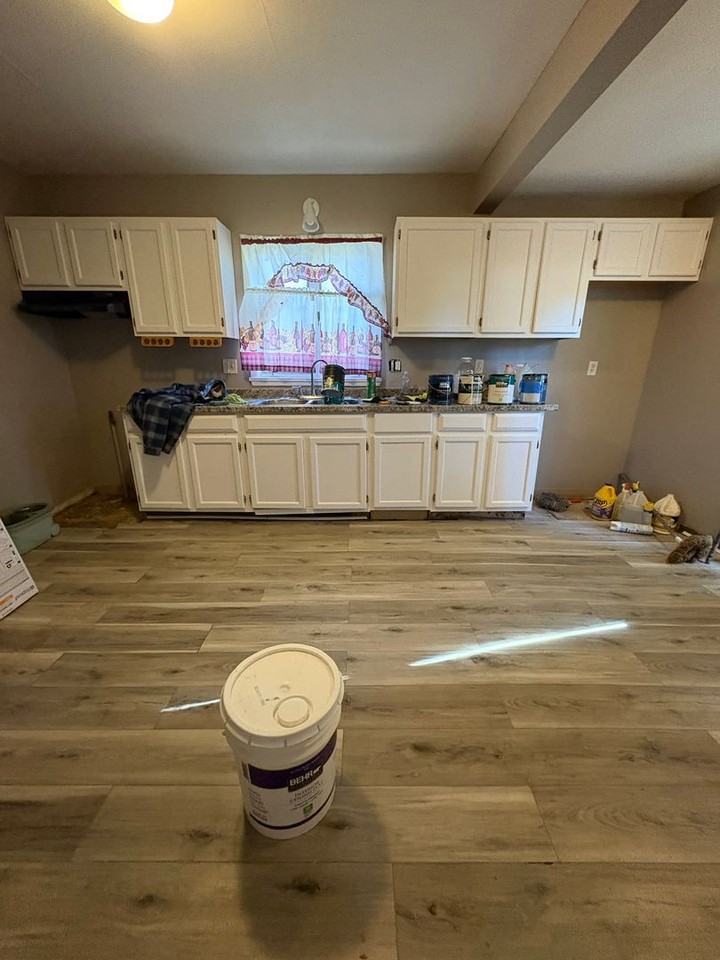 87 Fairbanks St - Photo 5 of 15