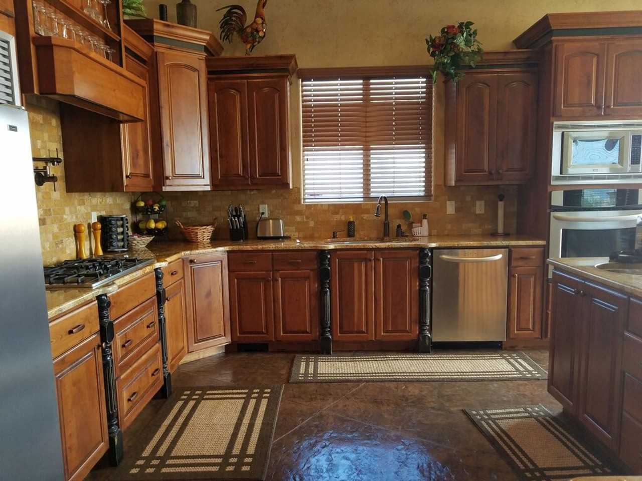 156 S Crestline Dr - Photo 3 of 21