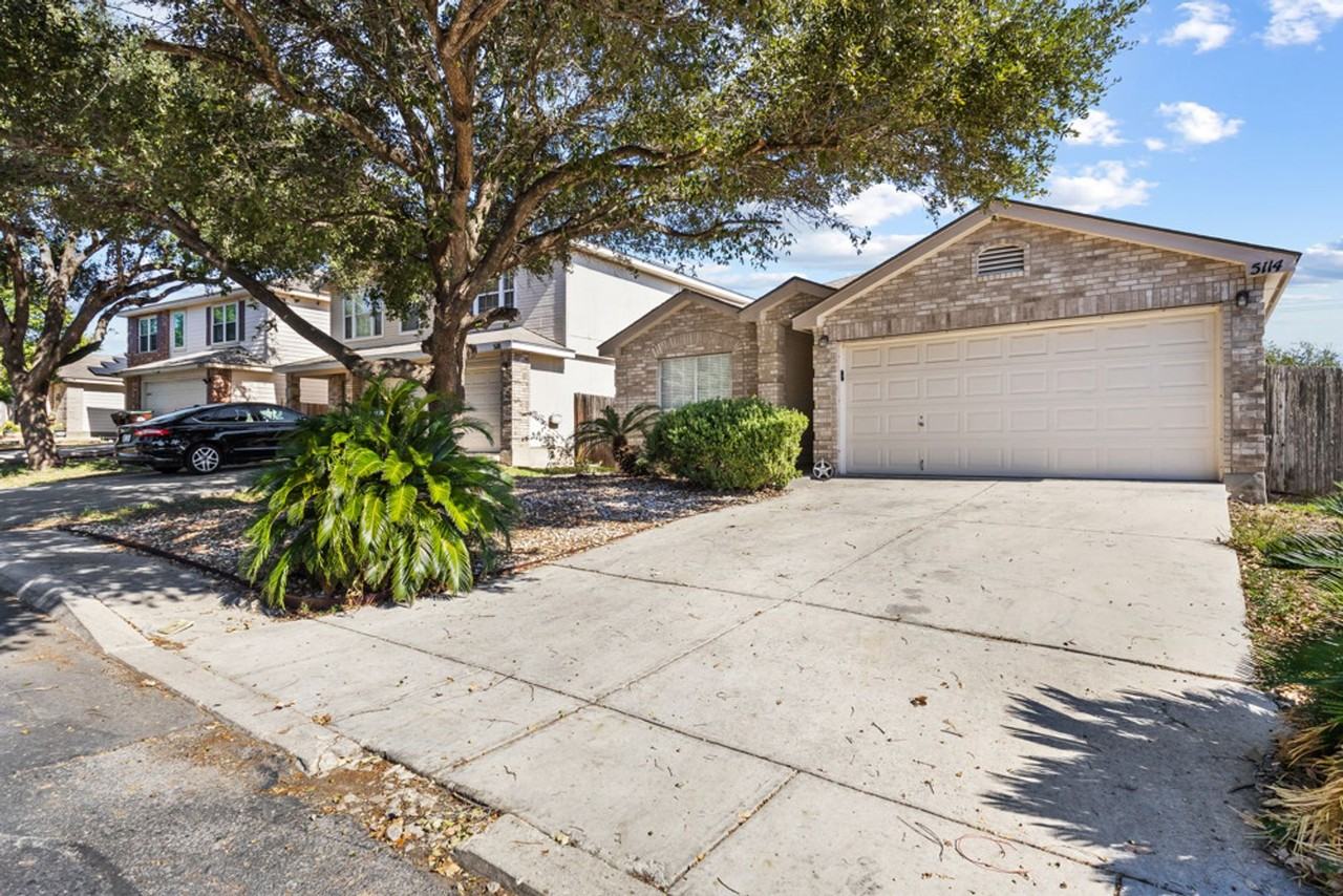 5114 Crestwood Hill Dr - Photo 2 of 24