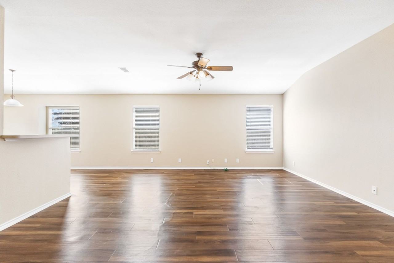 5114 Crestwood Hill Dr - Photo 6 of 24