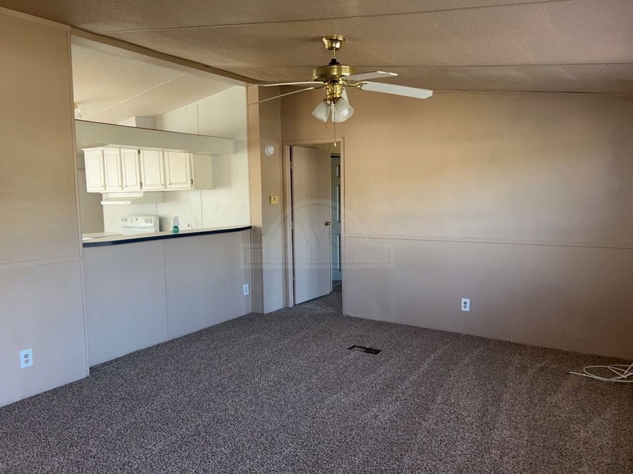 3406 Valencia Dr - Photo 2 of 21