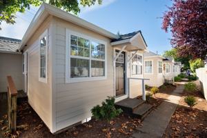 featured image of 520 19th St Ne