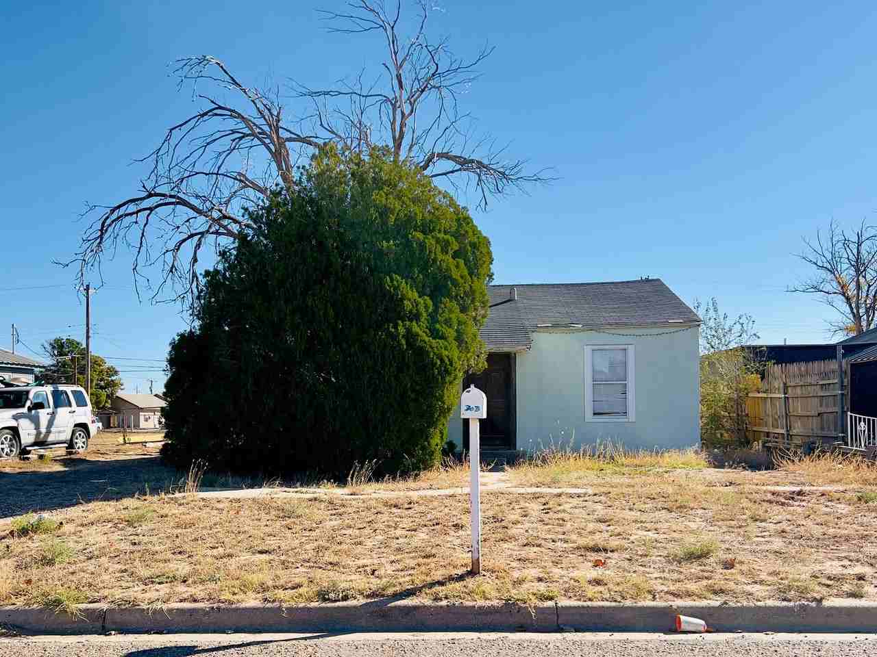 303 Avenue B - Photo 2 of 16