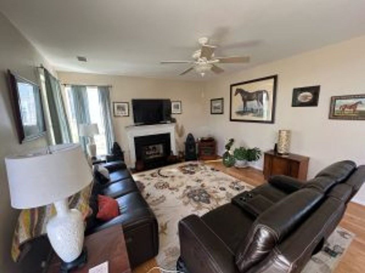 1481 Endicot Way - Photo 2 of 14