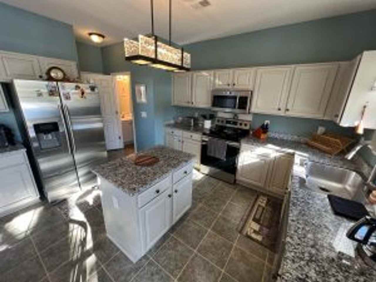 1481 Endicot Way - Photo 3 of 14