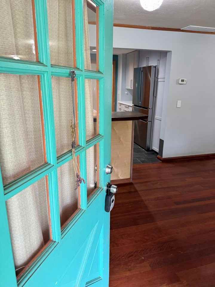 5924 Northeast Beech Street - Photo 2 of 34