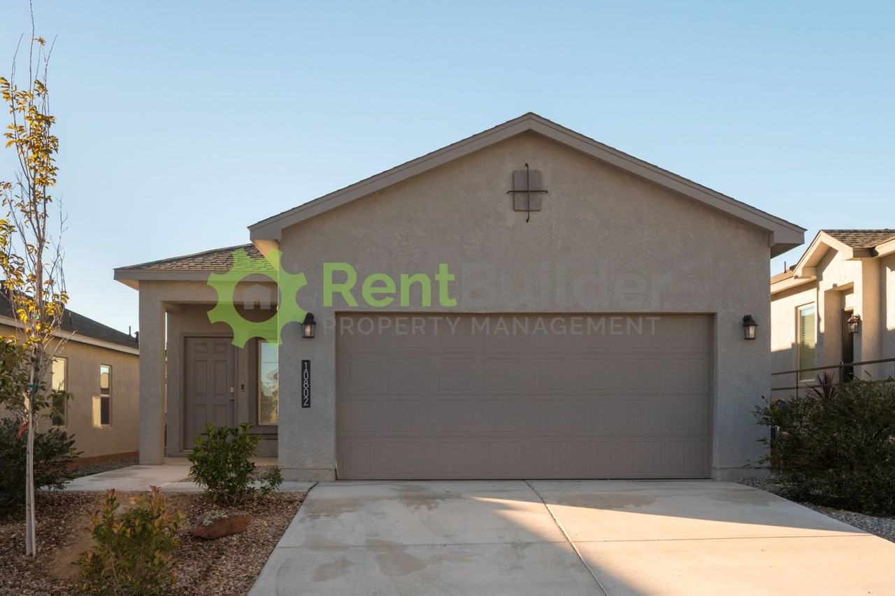 10802 Sabino Loop Southwest