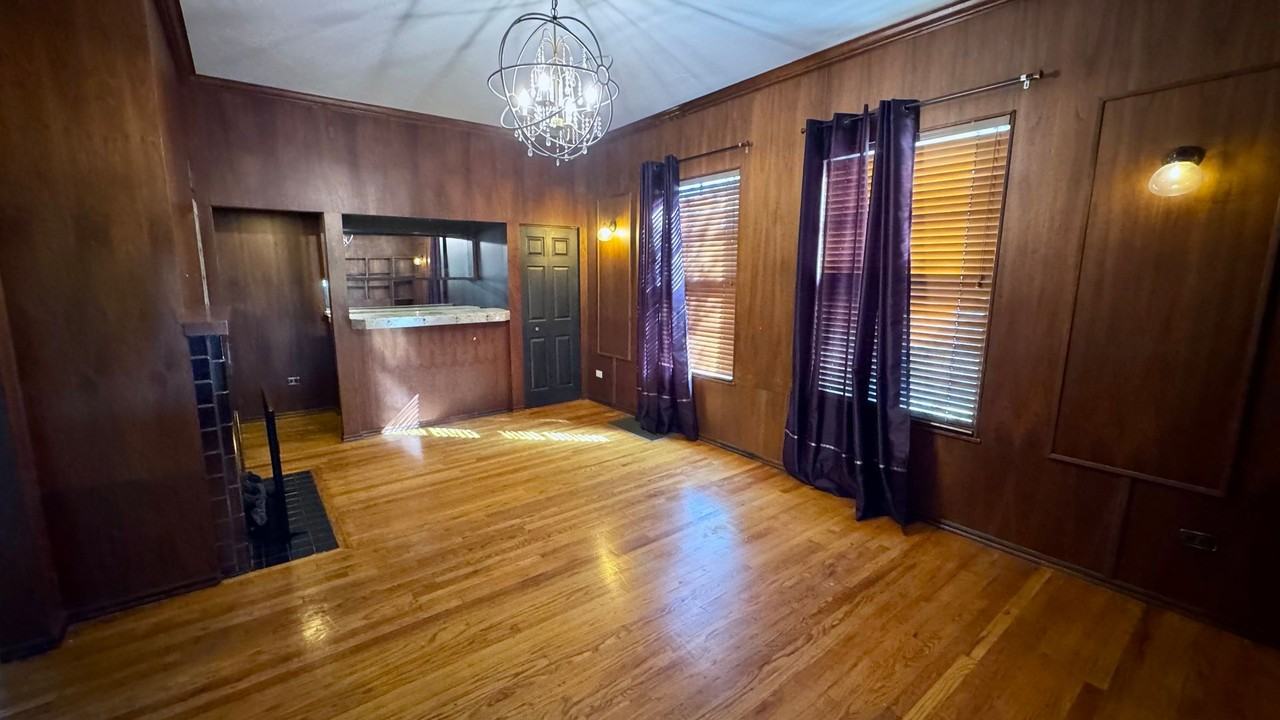 509 East Seneca Avenue - Photo 4 of 40