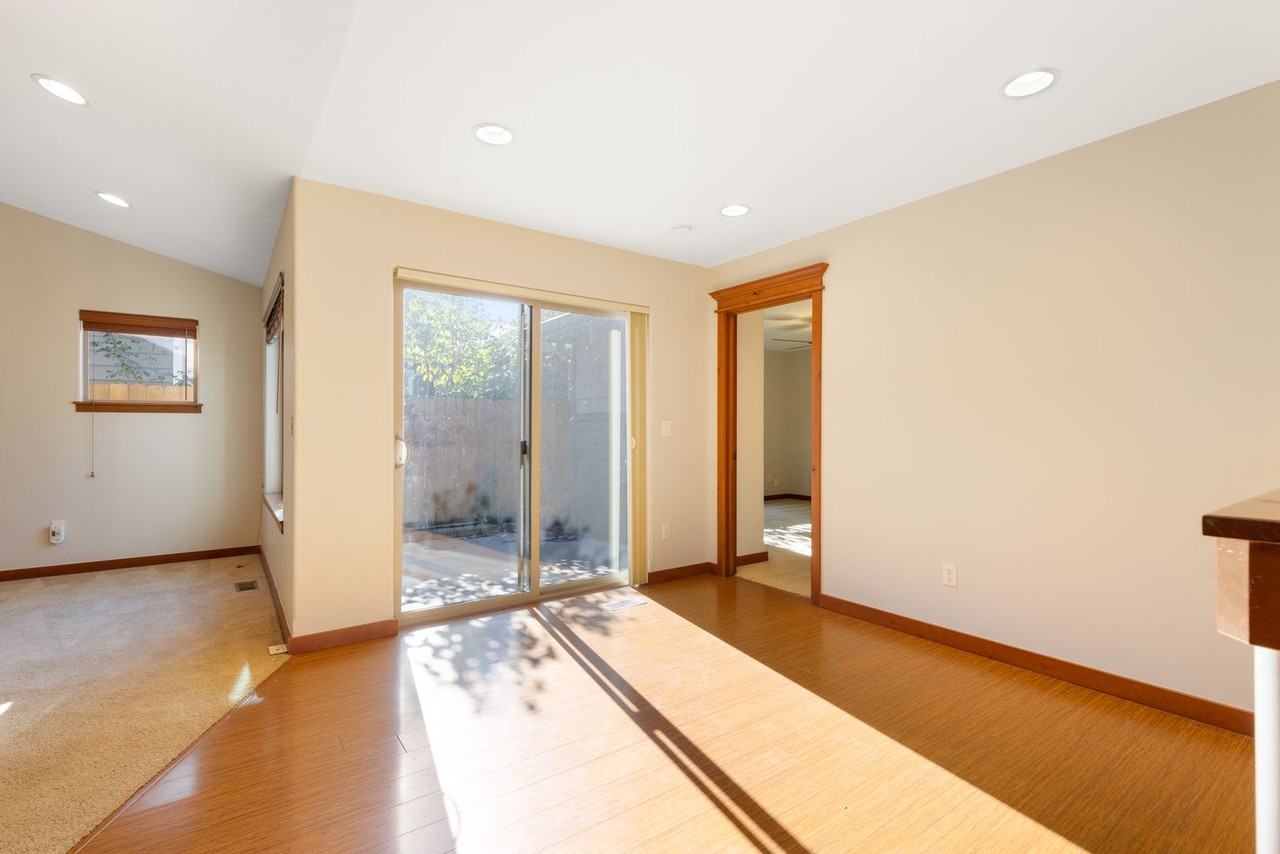 1087 Cottonwood Rd - Photo 5 of 26