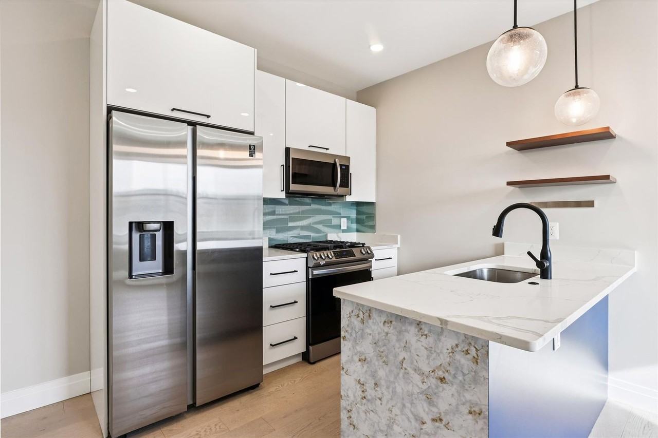 1102 Staples Street Northeast #301 - Photo 2 of 25