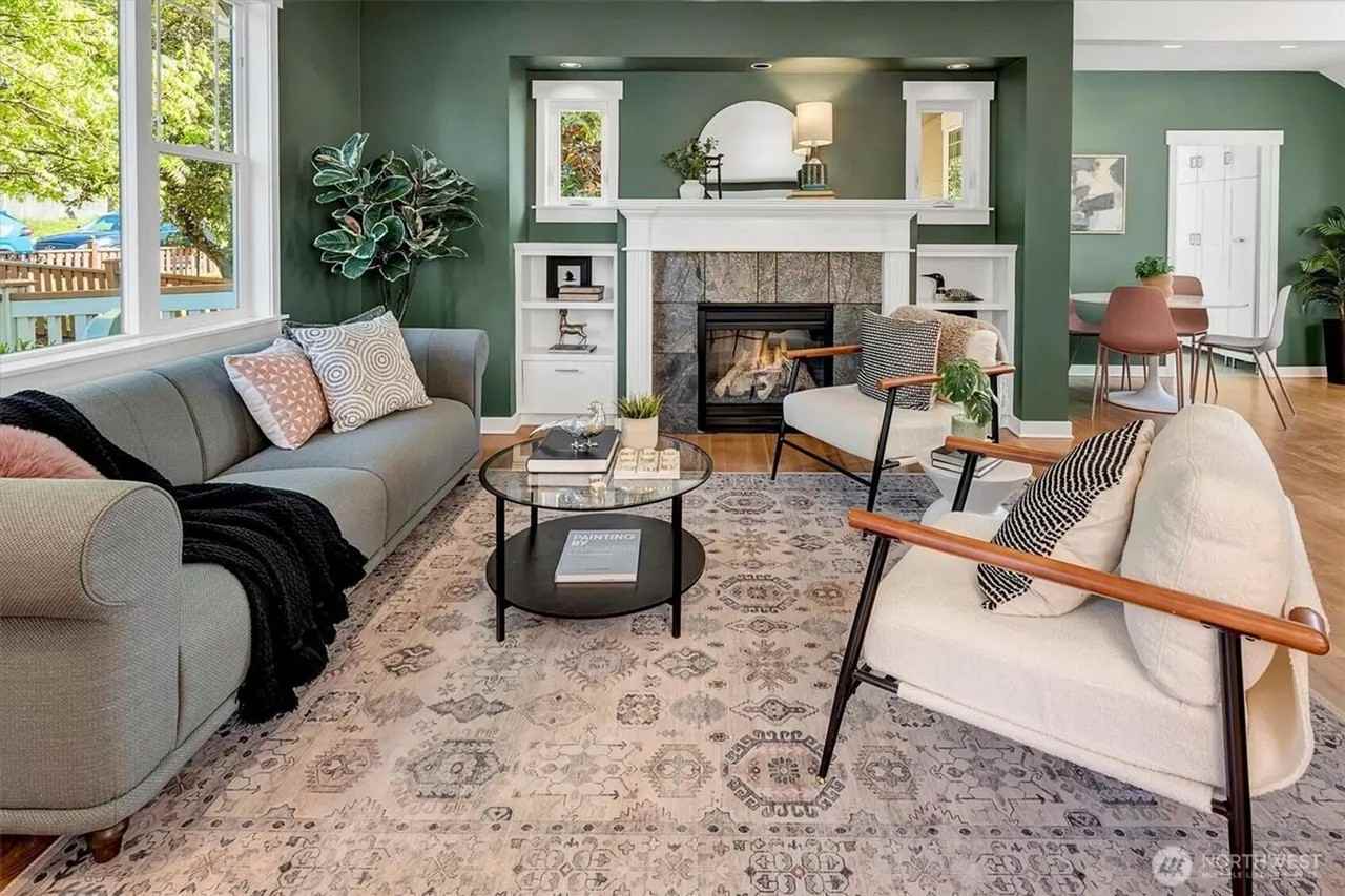 5105 46th Avenue Southwest - Photo 2 of 17