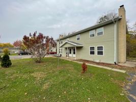 featured image of 2218 Abbott Ct