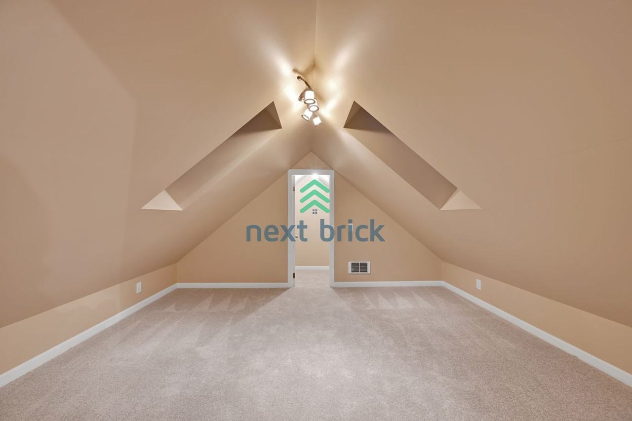 13649 Main Street - Photo 7 of 26