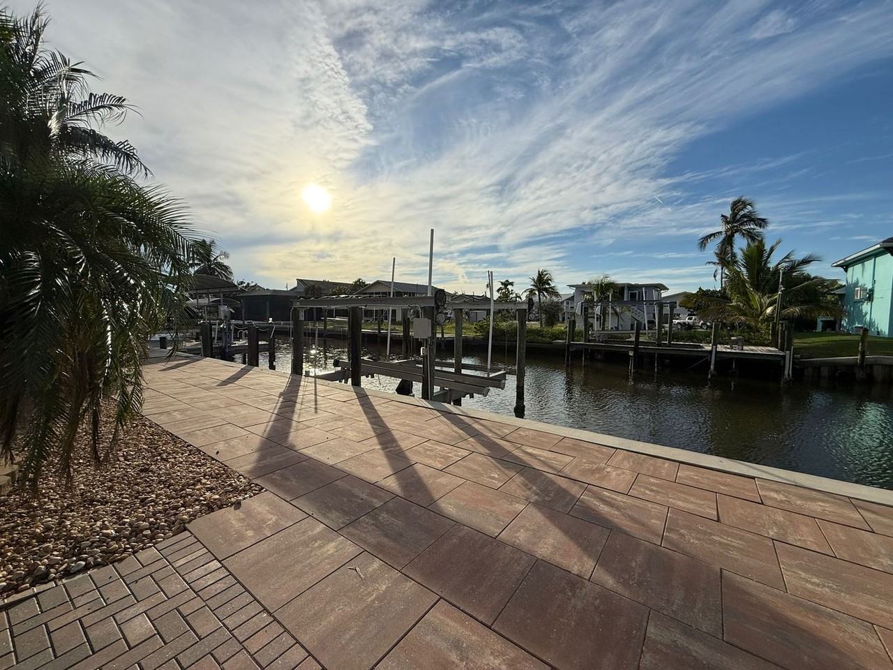 FT Myers Beach Amazing pool home - Photo 4 of 45